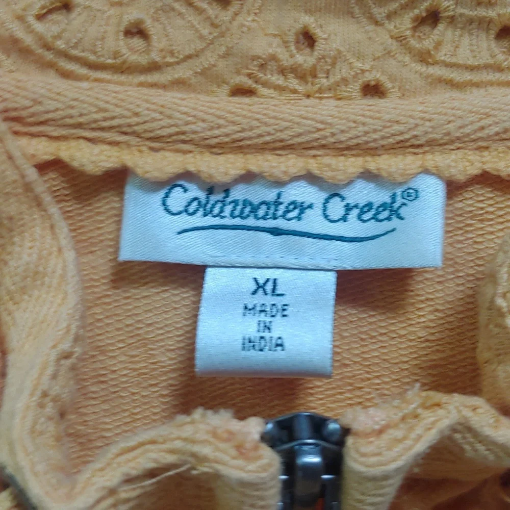 Coldwater Creek Apricot Eyelet‎ Zip Vest